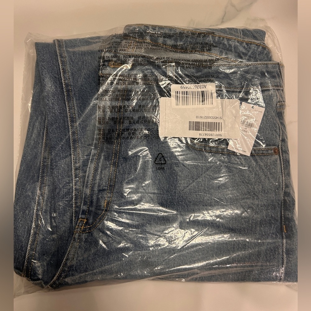 NWT Old Navy Extra High Waisted Wide Leg Jeans Sz 16 Tall, Medium Wash - Picture 8 of 11